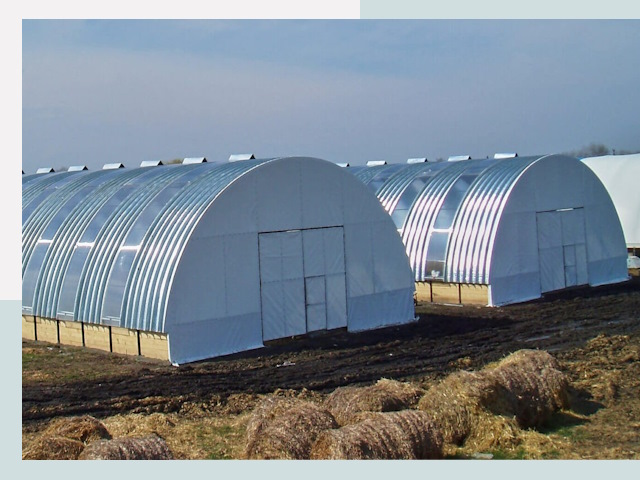 Сельскохозяйственные здания в Коркино