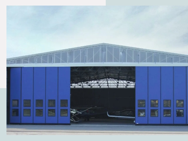 Раздвижные ангары от СтальСтрой-Крк по цене 623 руб.